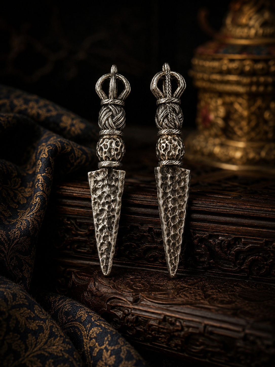 Tibetan Old-Style Vajra Guardian Pendant — alternate view