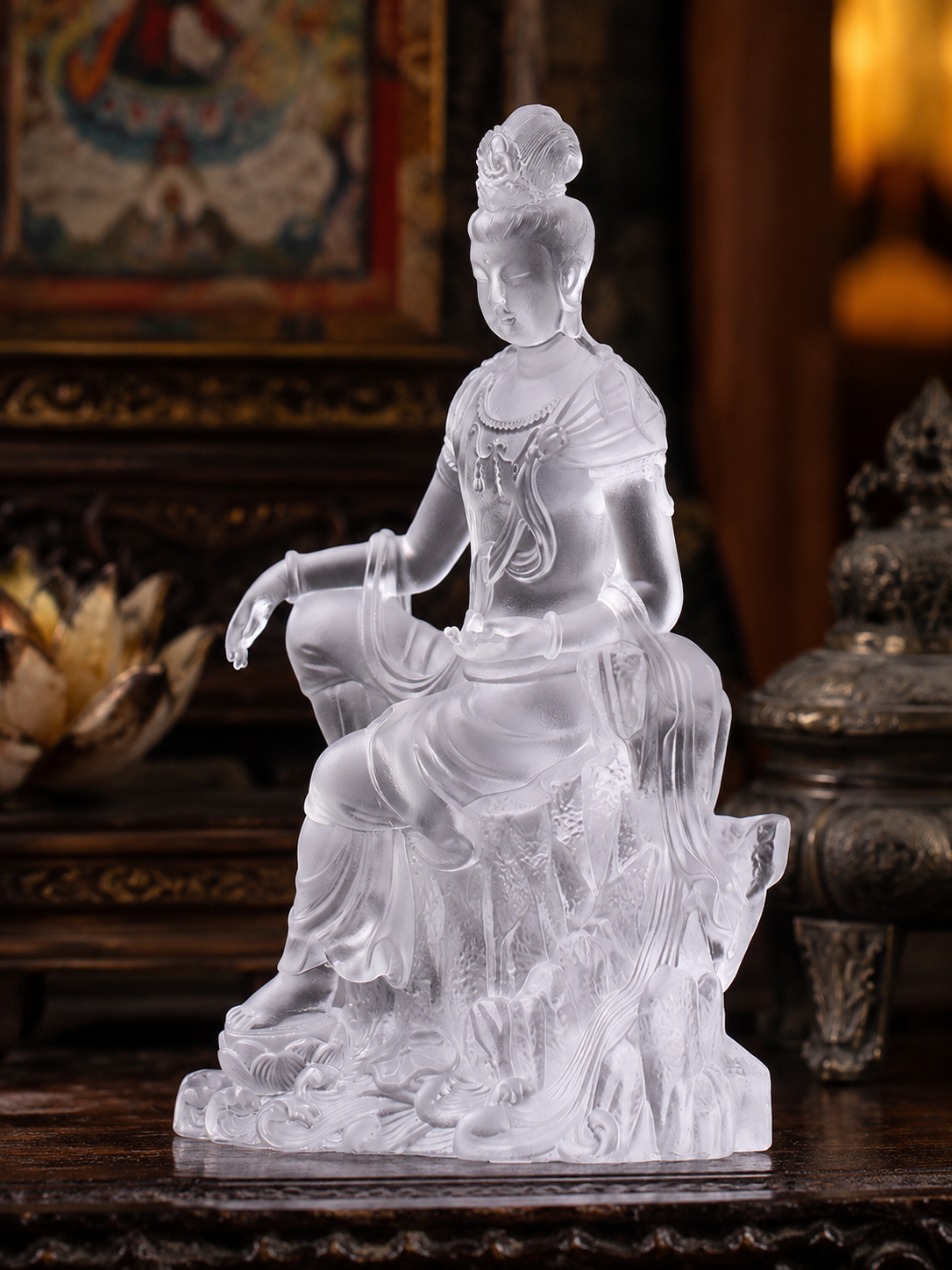 Clear liuli glass Guanyin statue in royal ease pose