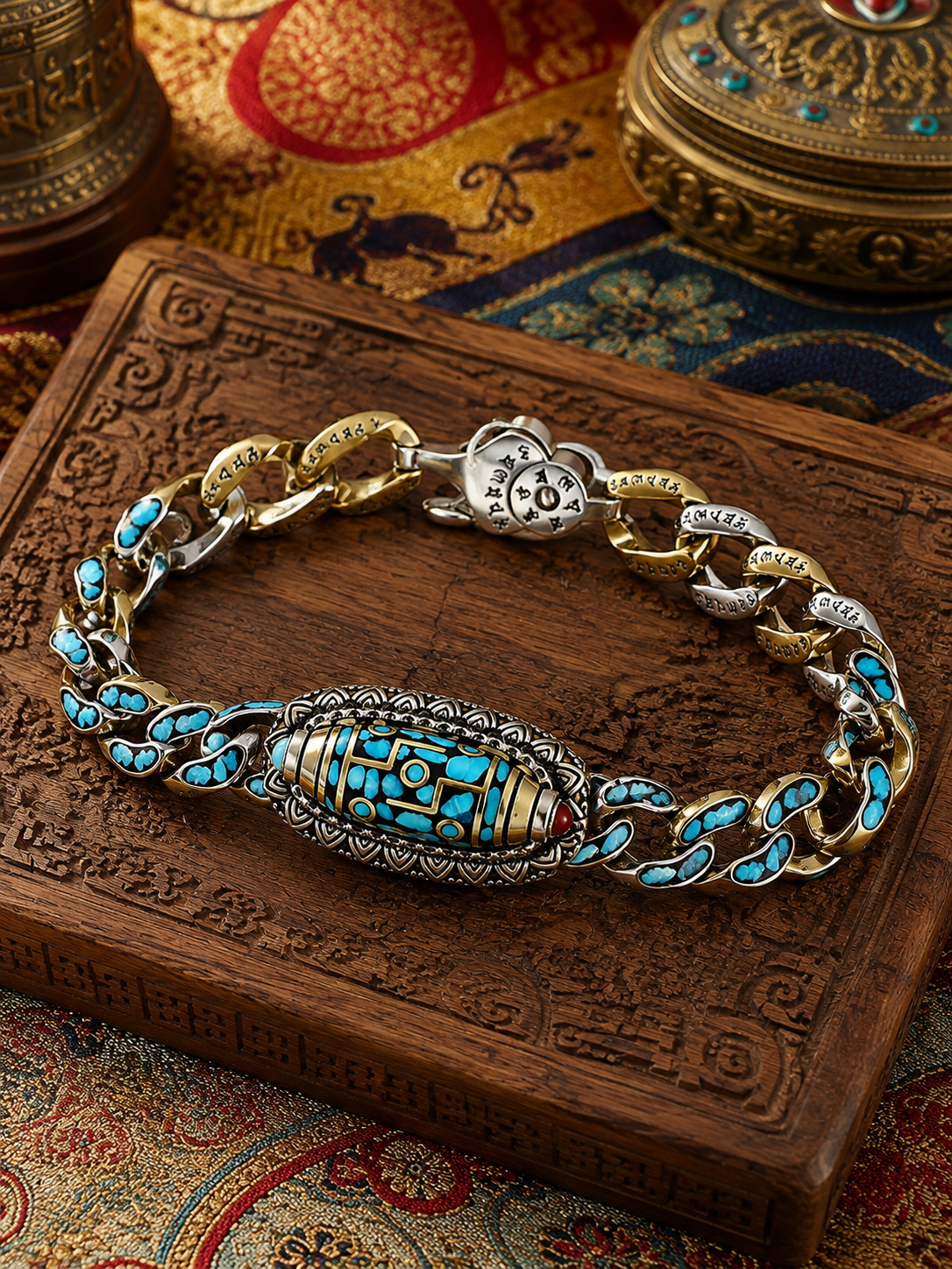 Tibetan Nine-Eye Dzi Guardian Bracelet — main product view