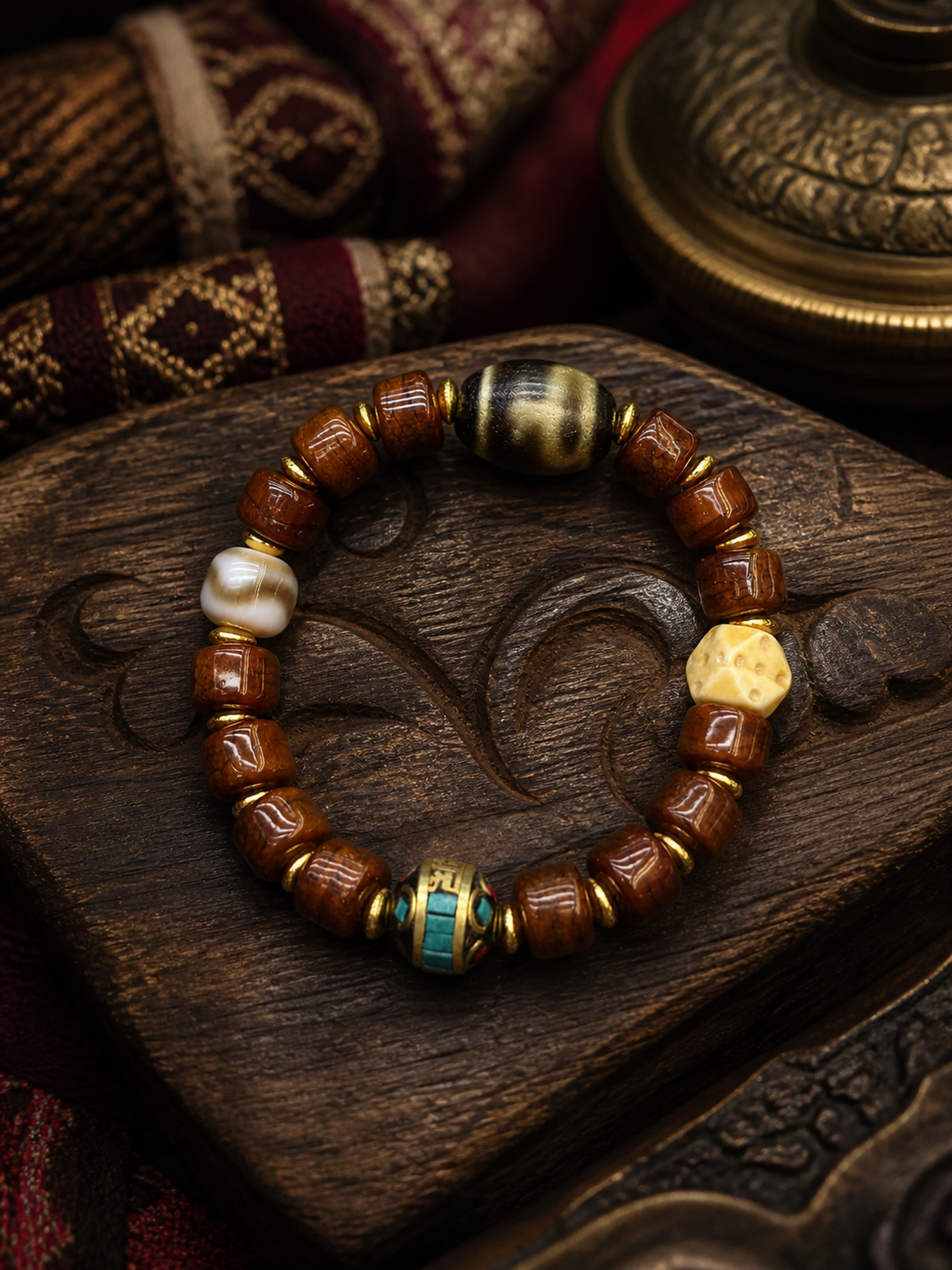 Tibetan Yak Bone Mala Bracelet with Dzi-Style Bead — main view