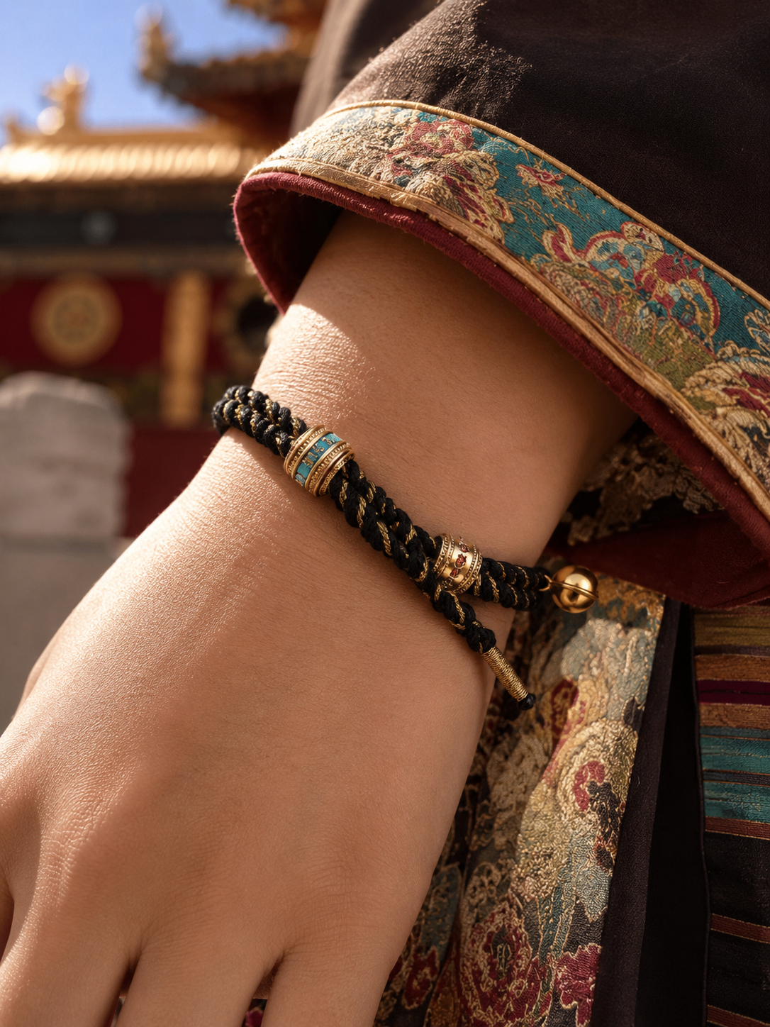 Tibetan six-syllable mantra five-color cord bracelet worn on wrist